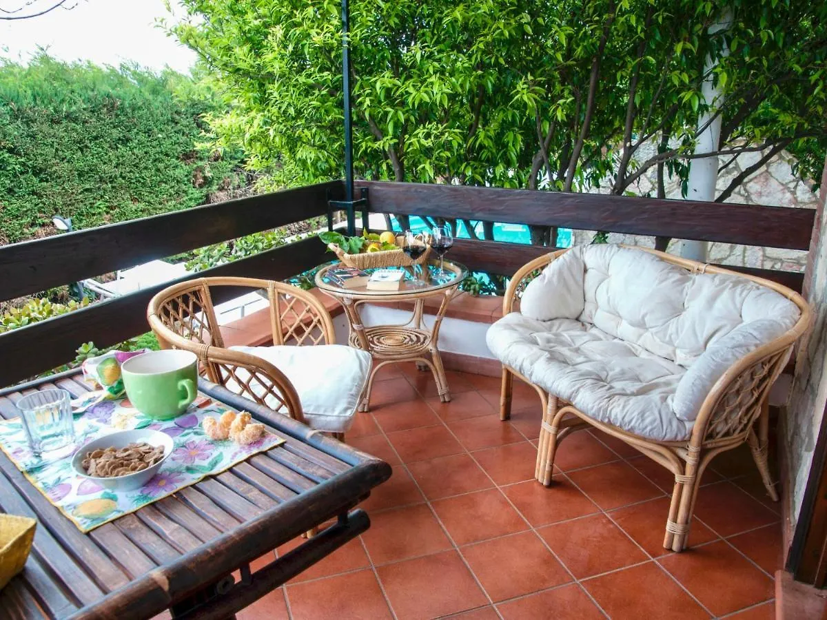 קאסטלמארה דל גולפו Holiday Home Melograno Di Patrizia By Interhome איטליה